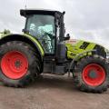Claas Arion 650