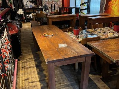 Complete Contents of Bar / Diner