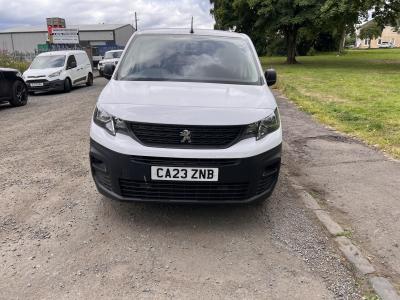 Peugeot Partner Professional Premium+
