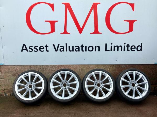 Genuine BMW 19" Alloys